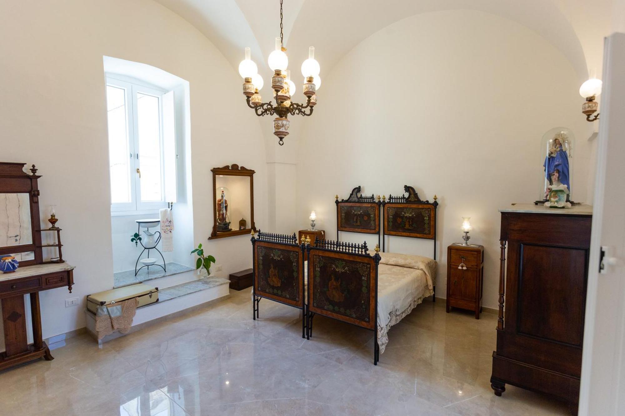 Dimora 1890 Apartman Parabita Kültér fotó